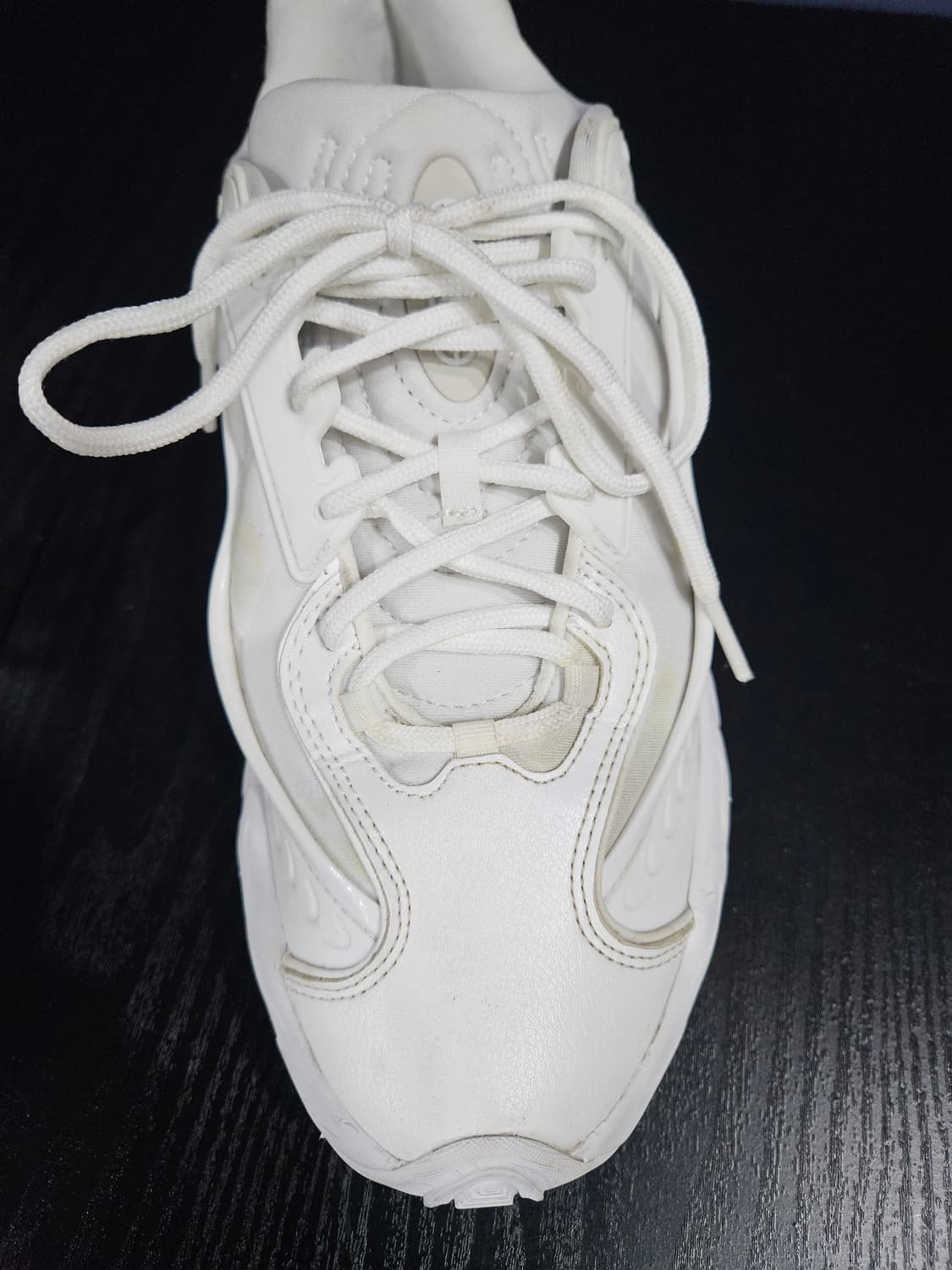 아디다스 오즈노바 화이트컬러 남성 265 스니커즈  상품이미지5