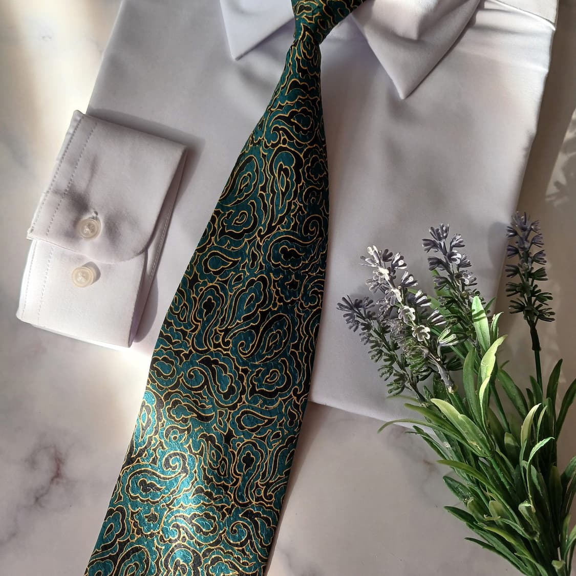 조르지오 아르마니 실크 페이즐리 넥타이 9.9cm A+등급 A19332
 상품이미지8