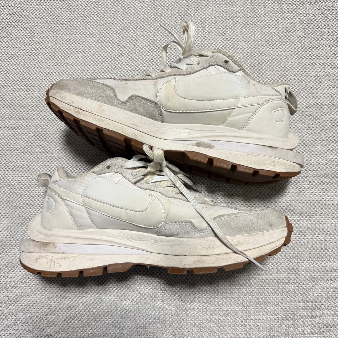 나이키 x 사카이 베이퍼와플 화이트 앤 검 상품이미지4