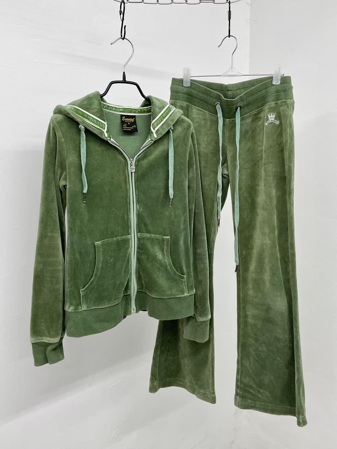 y2k 그린 티아라 벨벳 셋업💚 상품이미지1