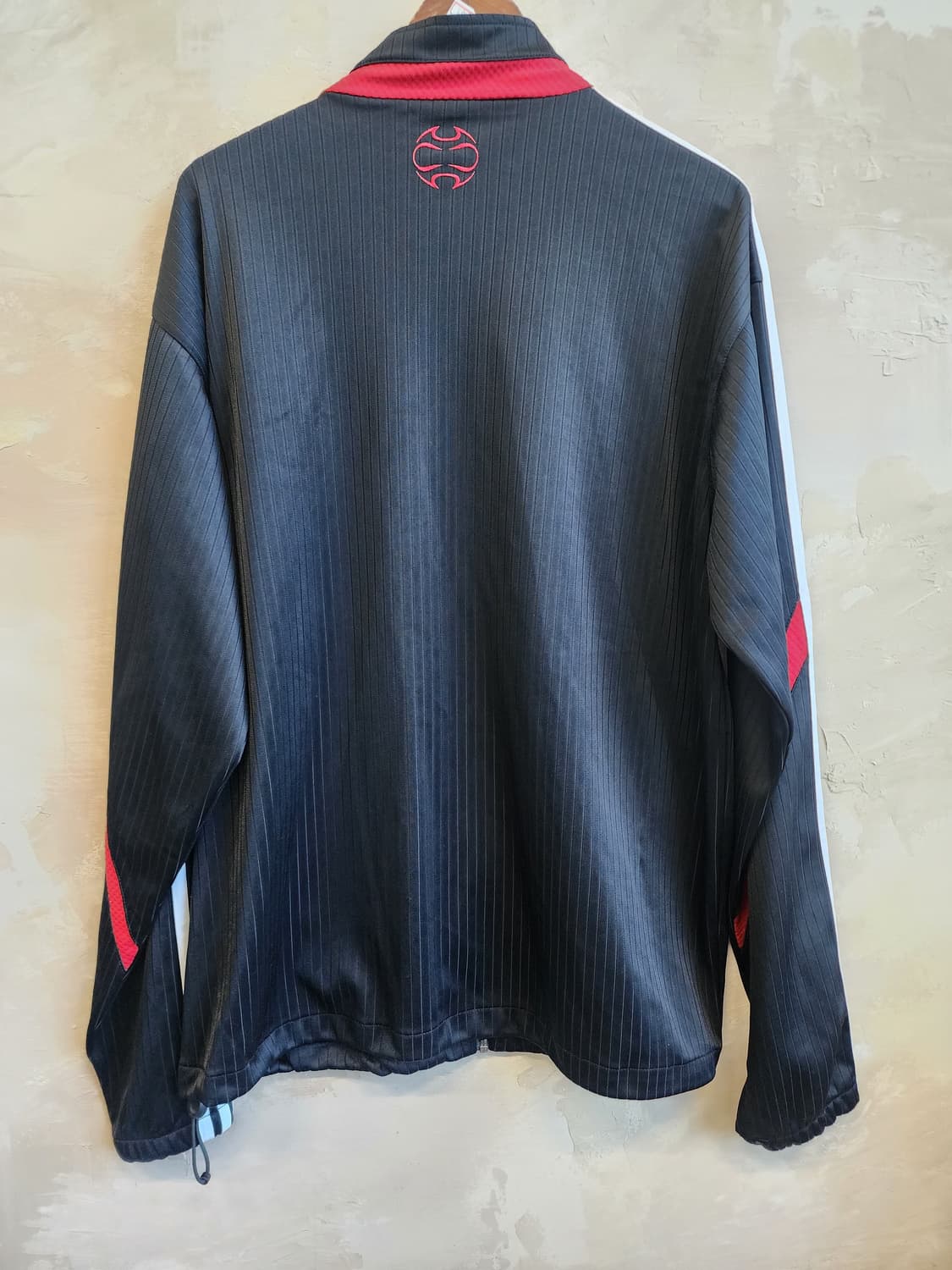 아디다스 블랙 트랙탑  상품이미지3