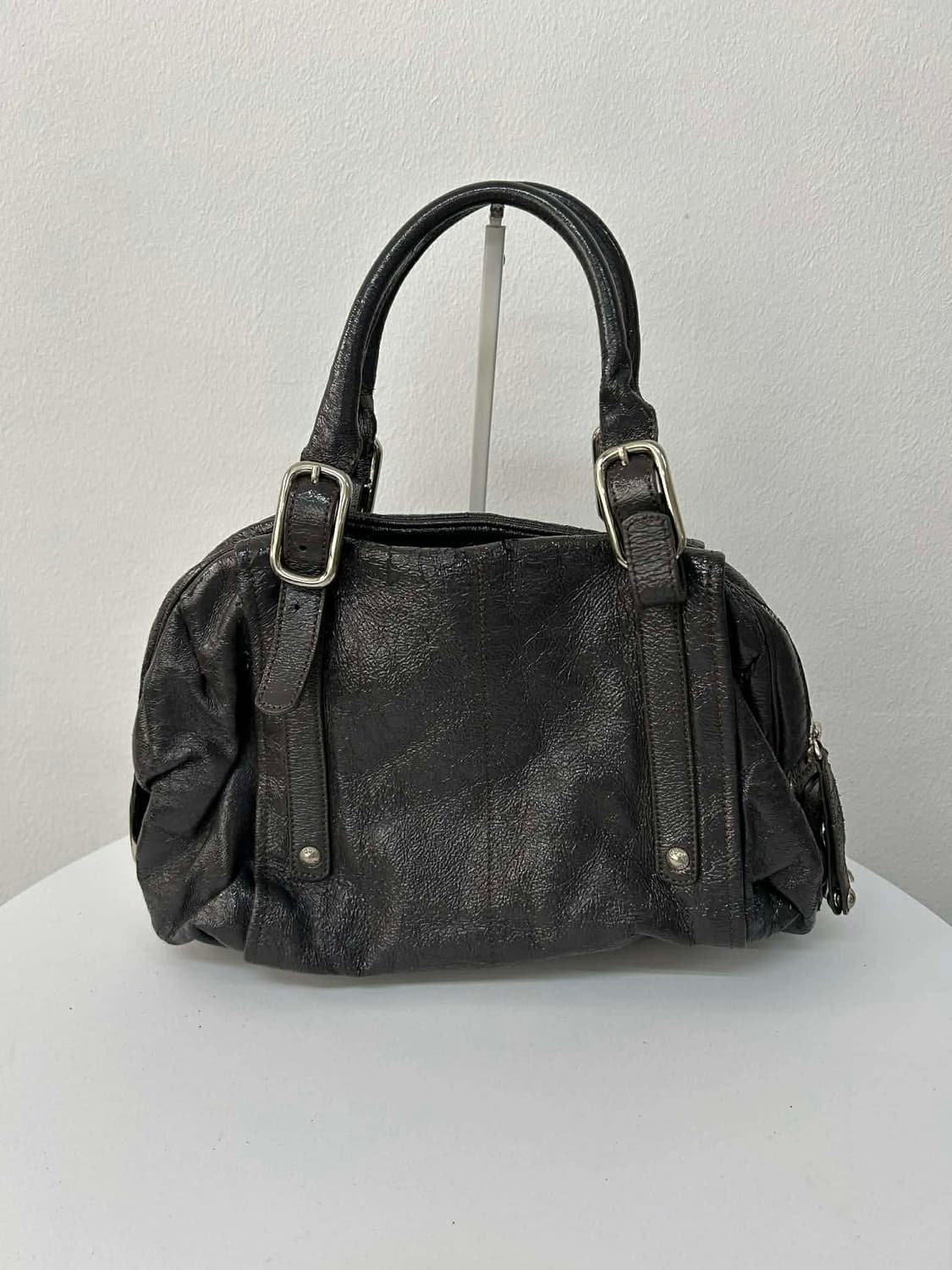 토즈 에나멜 가죽 보스톤 숄더 토트백 상품이미지4