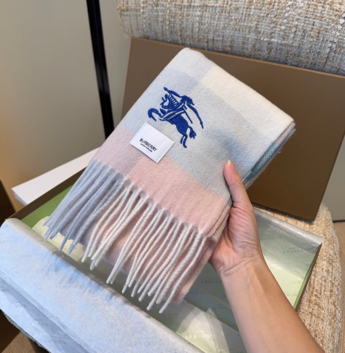 버버리 리버서블 스카프  상품이미지3