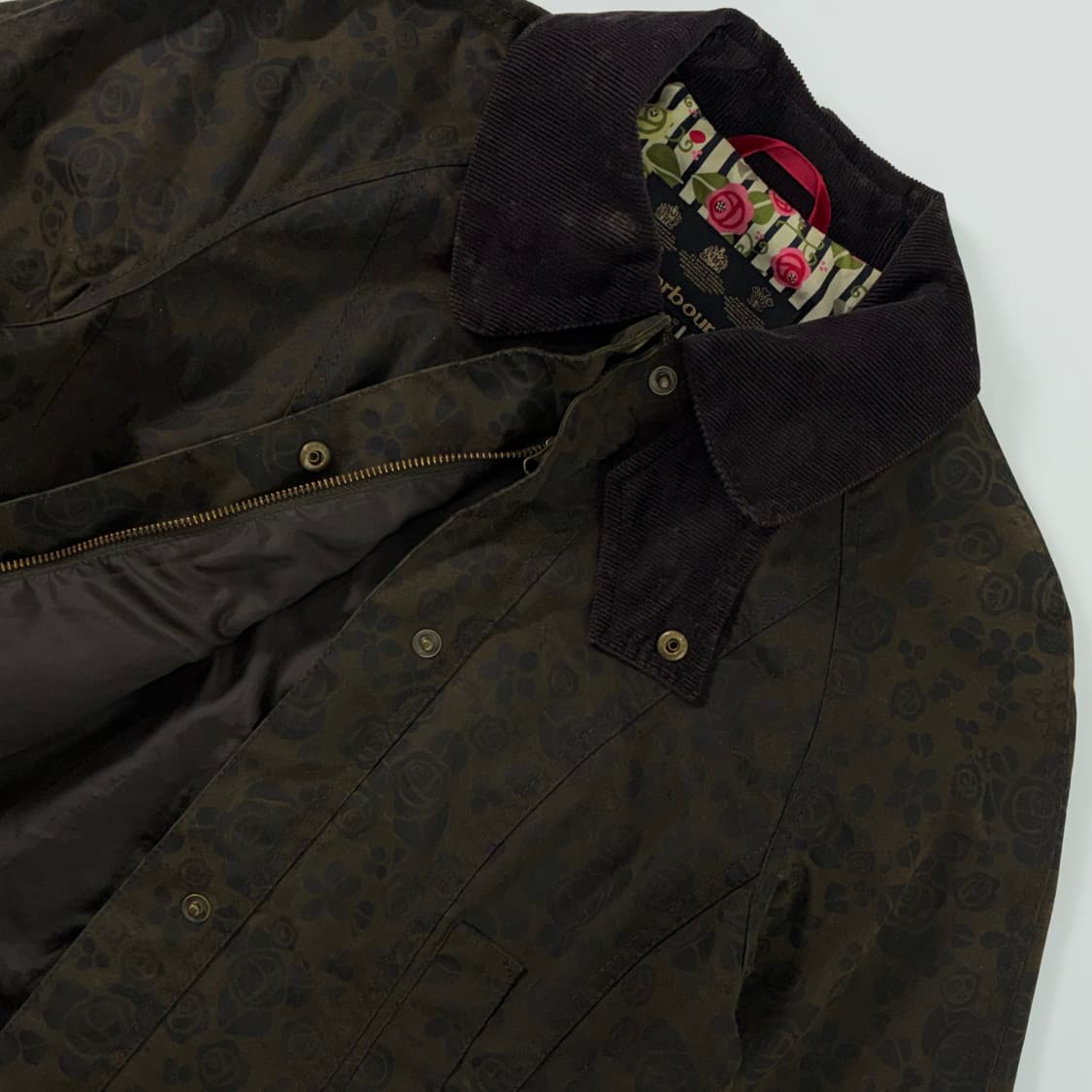 Barbour  바버 클래식 투웨이 비드넬 왁스 자켓  상품이미지3