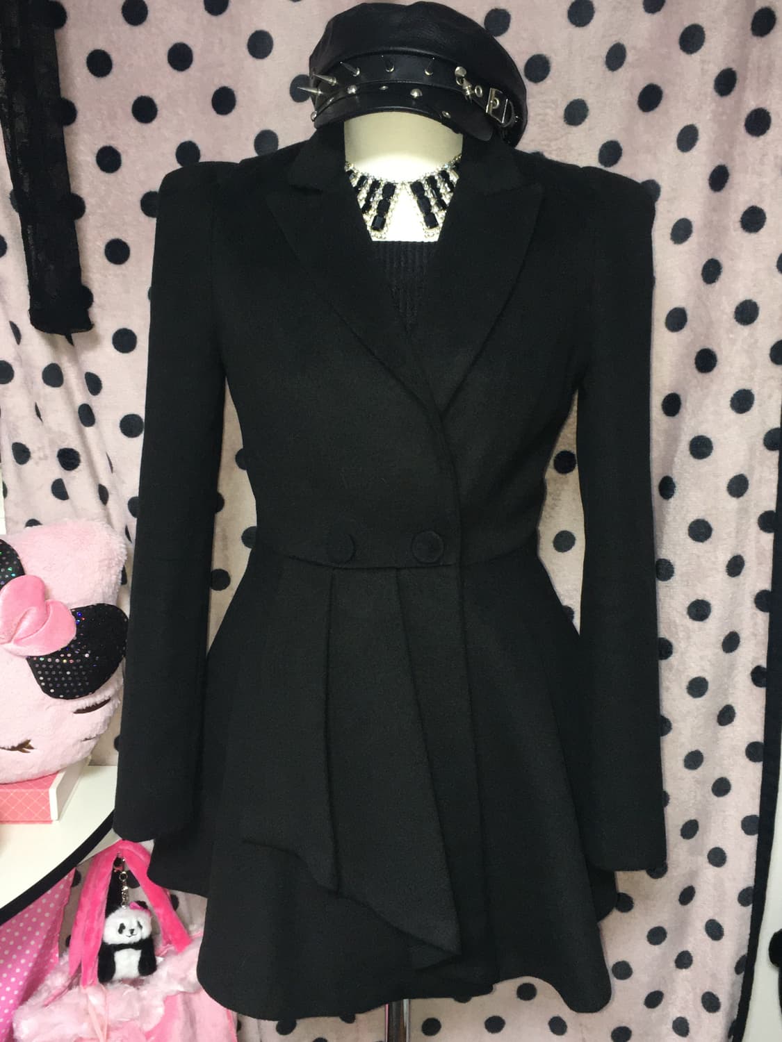 공겜여주 오네갸루 블랙 플레어 코트 상품이미지1