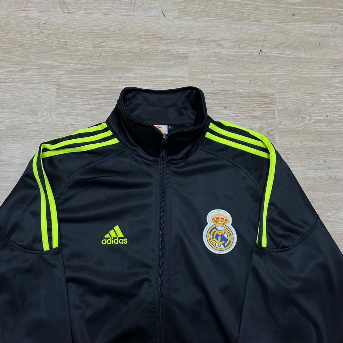 아디다스 레알마드리드 사이드라인 져지 트랙탑 자켓 [블랙] XL/105 상품이미지2