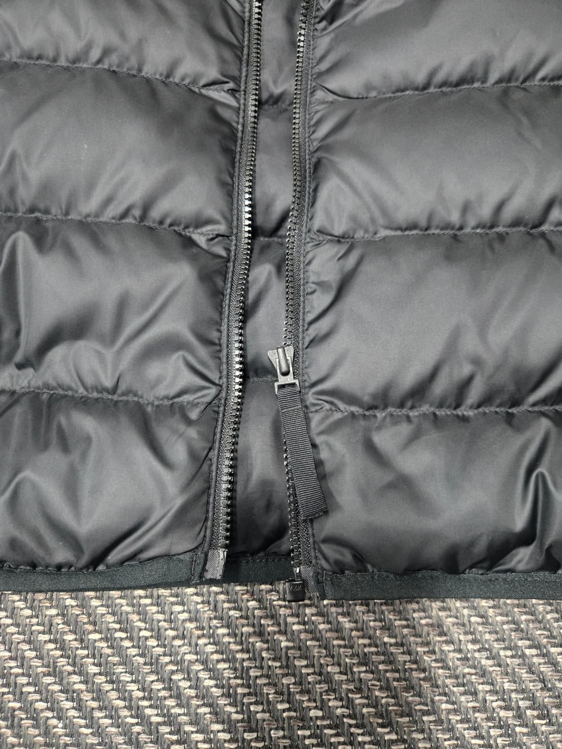 아디다스 에센셜 다운패딩 베스트 GH4586 상품이미지4