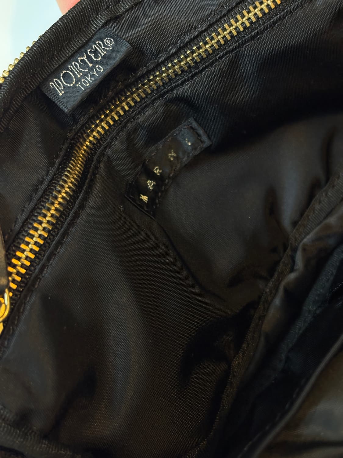 포터 x 마르니 희귀템 장지갑 겸 클러치 🍄🖤 상품이미지4