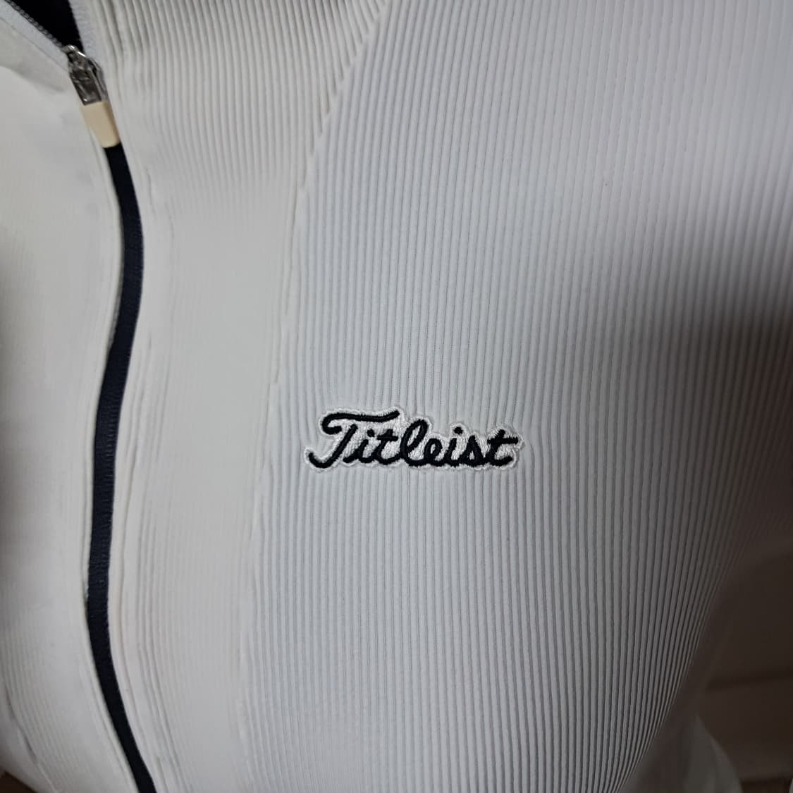타이틀리스트 정품 여성 골프 반집업 티셔츠 S 상품이미지7