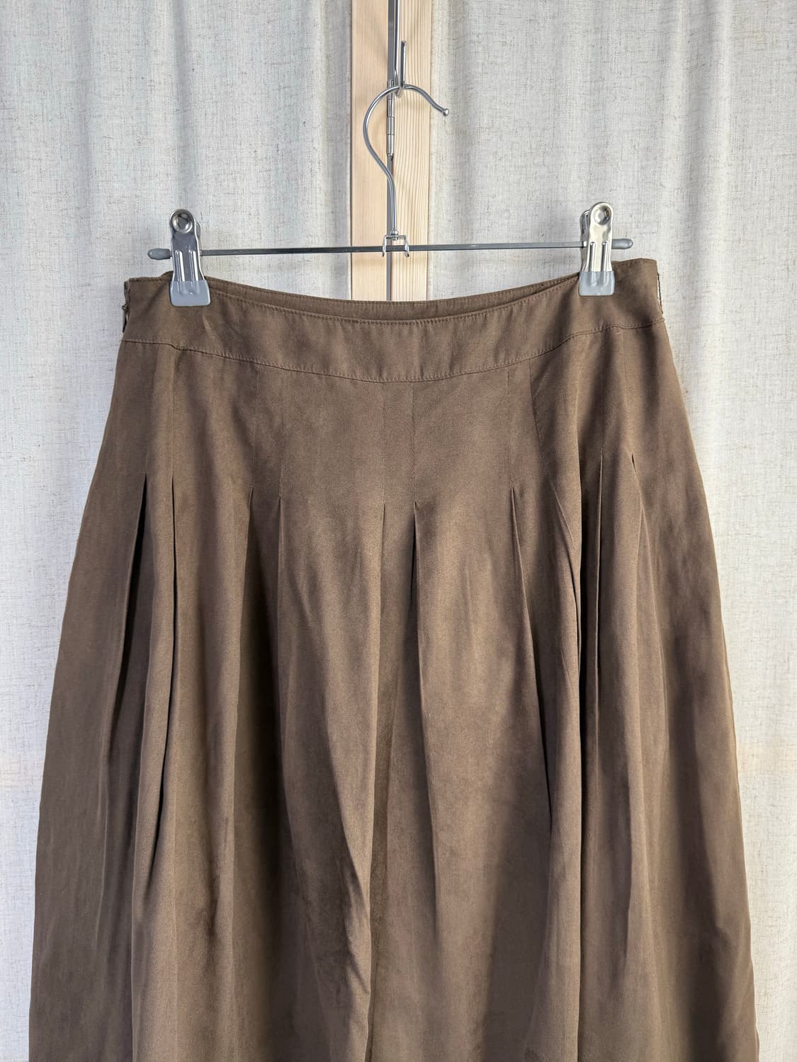 Two:c 벨루어 개더 미디스커트 상품이미지3