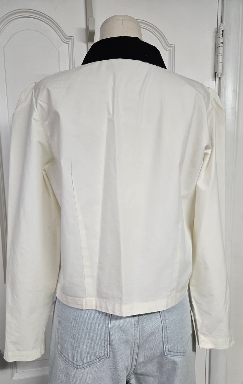 틸아이다이 배색카라 블라우스 상품이미지4