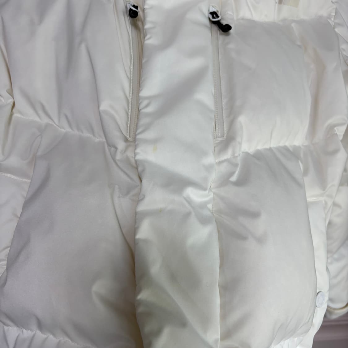 노스페이스 드라이벤트 구스다운 패딩 화이트 상품이미지5