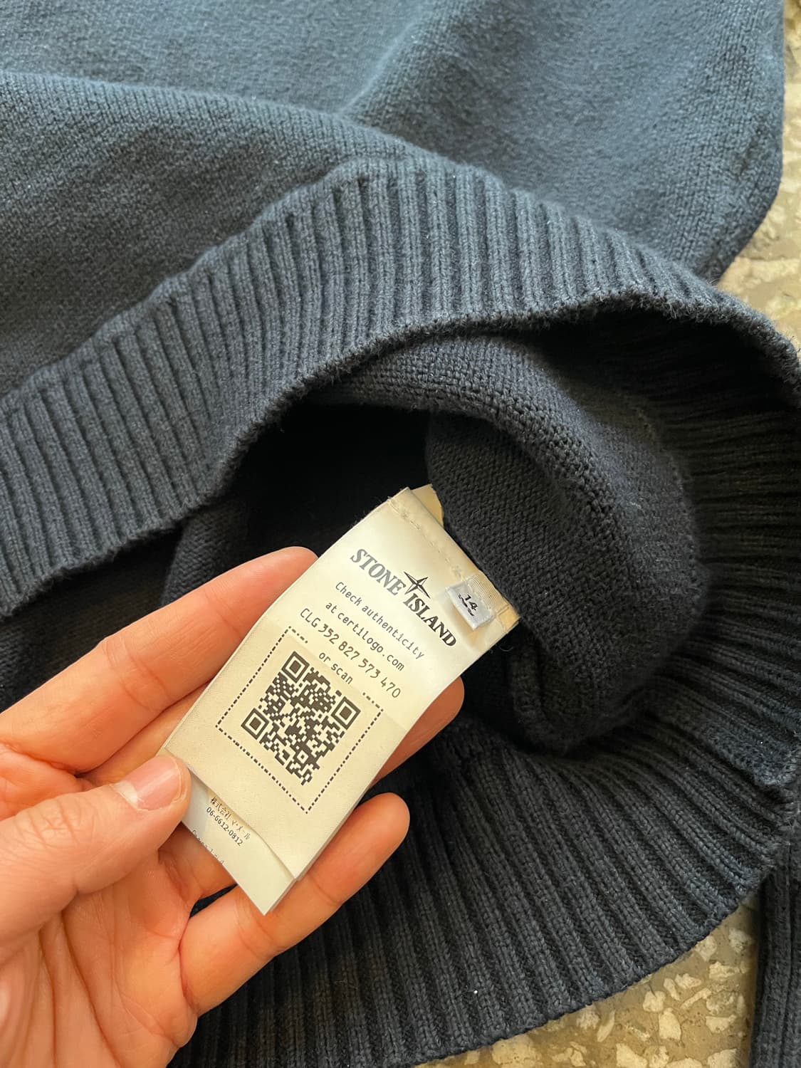 스톤아일랜드 네이비 니트 상품이미지9
