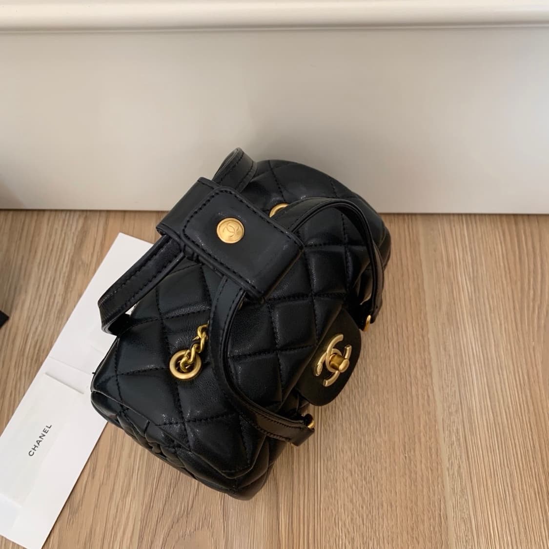  샤넬VIC 보스턴 레더 미니핸들백 체인백 VIP 선물 상품이미지3