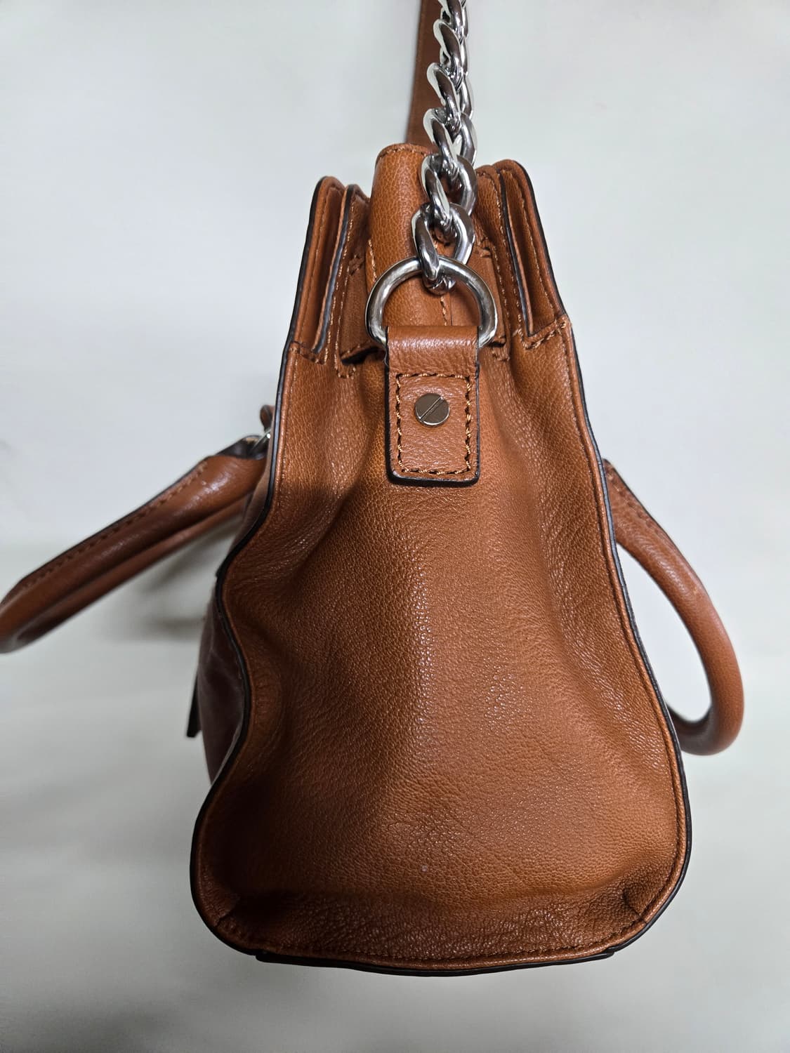 마이클코어스 해밀턴 브라운 토트 숄더백 상품이미지4