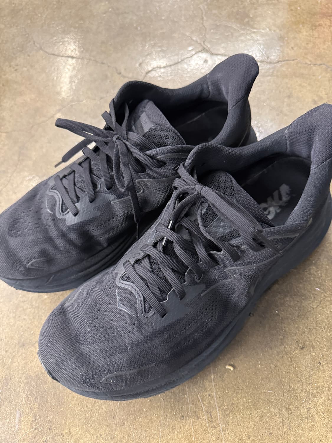 호카오네오네 클리프톤 10 블랙 런닝화 280mm 와이드 상품이미지3