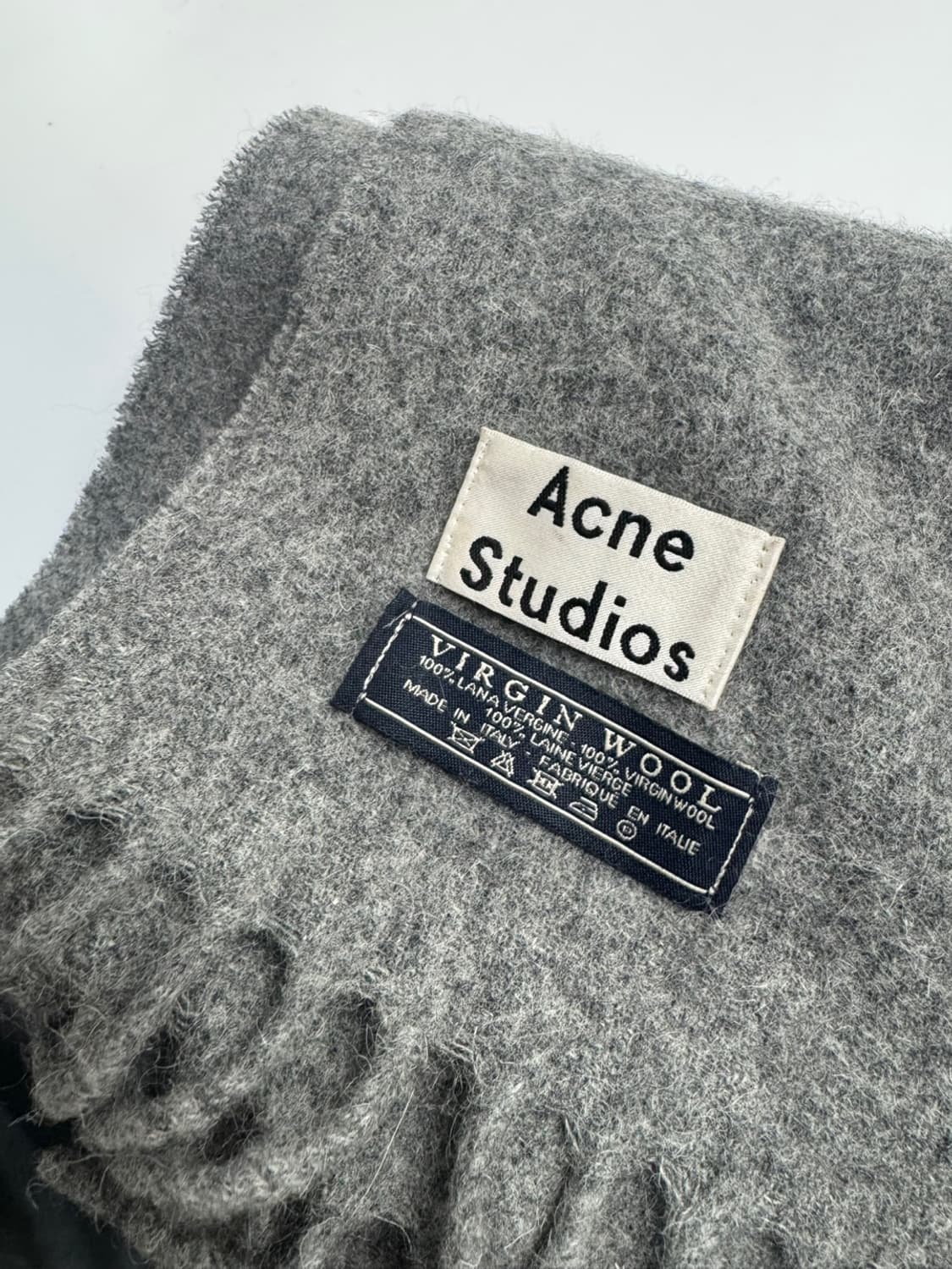 아크네스튜디오  상품이미지2