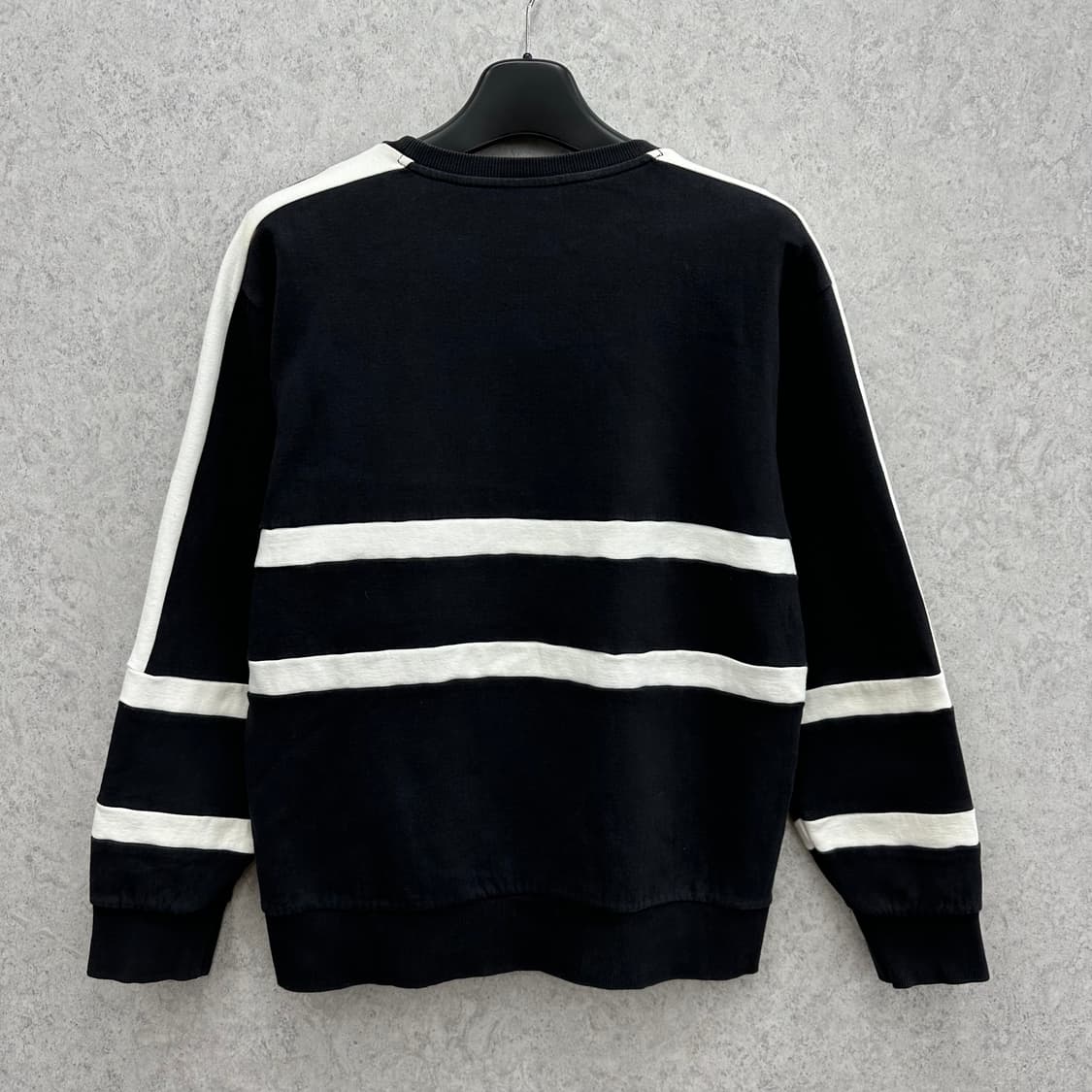 100 스케쳐스 남자 루즈핏 맨투맨 상품이미지2