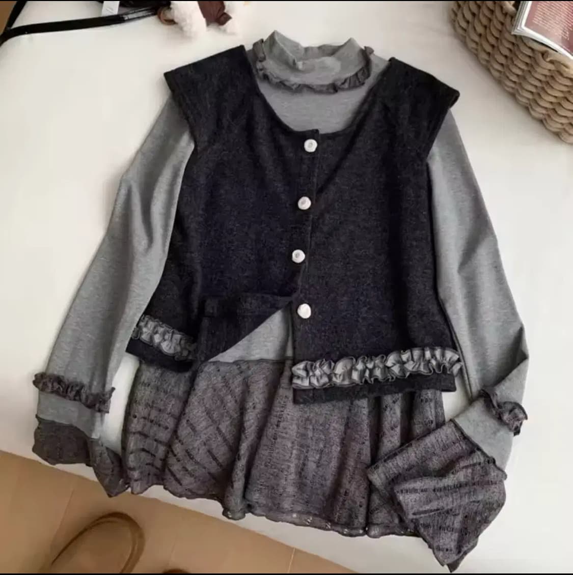 모리걸 프릴 블라우스 조끼 셋업 세트 상품이미지1