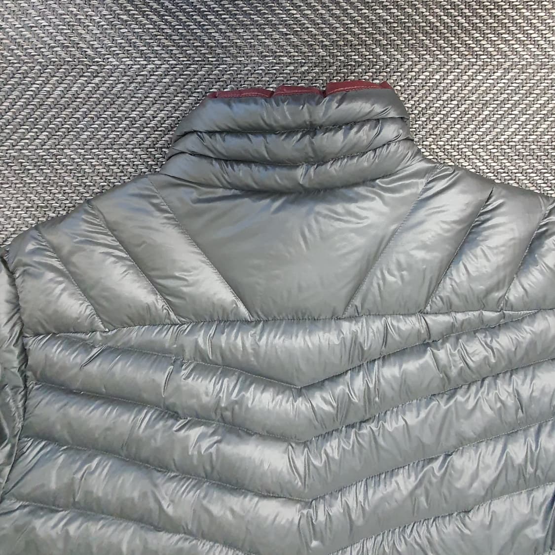 아이더 구스다운 경량패딩 남자105 상품이미지7