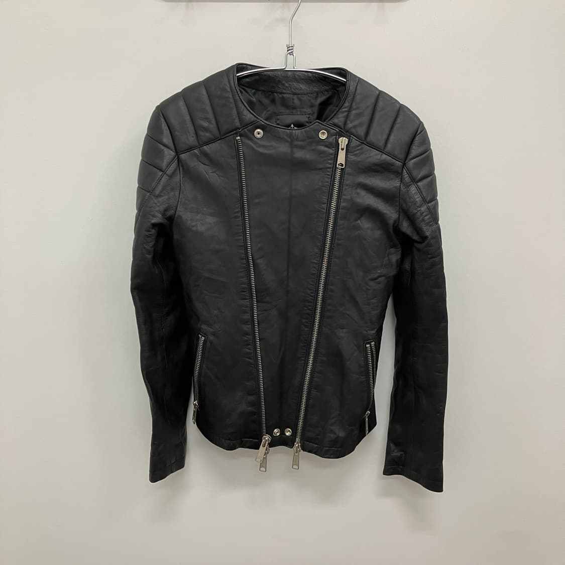 레브 트레이트 바이커 레더 자켓 상품이미지2