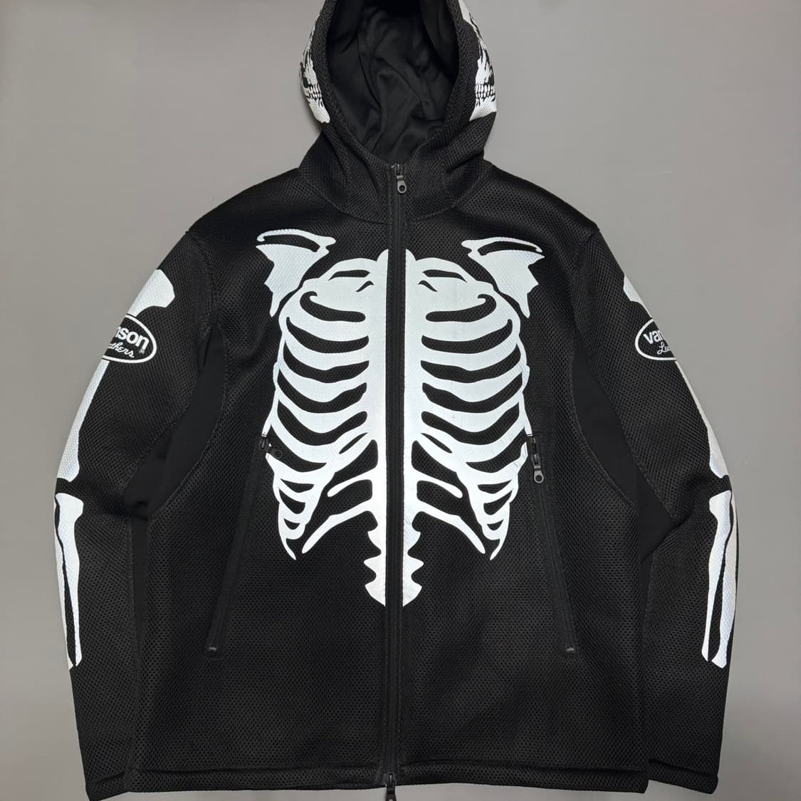 VANSON 블랙컬러 폴리에스터 본 프린트 매쉬 후드 집업 자켓 상품이미지9
