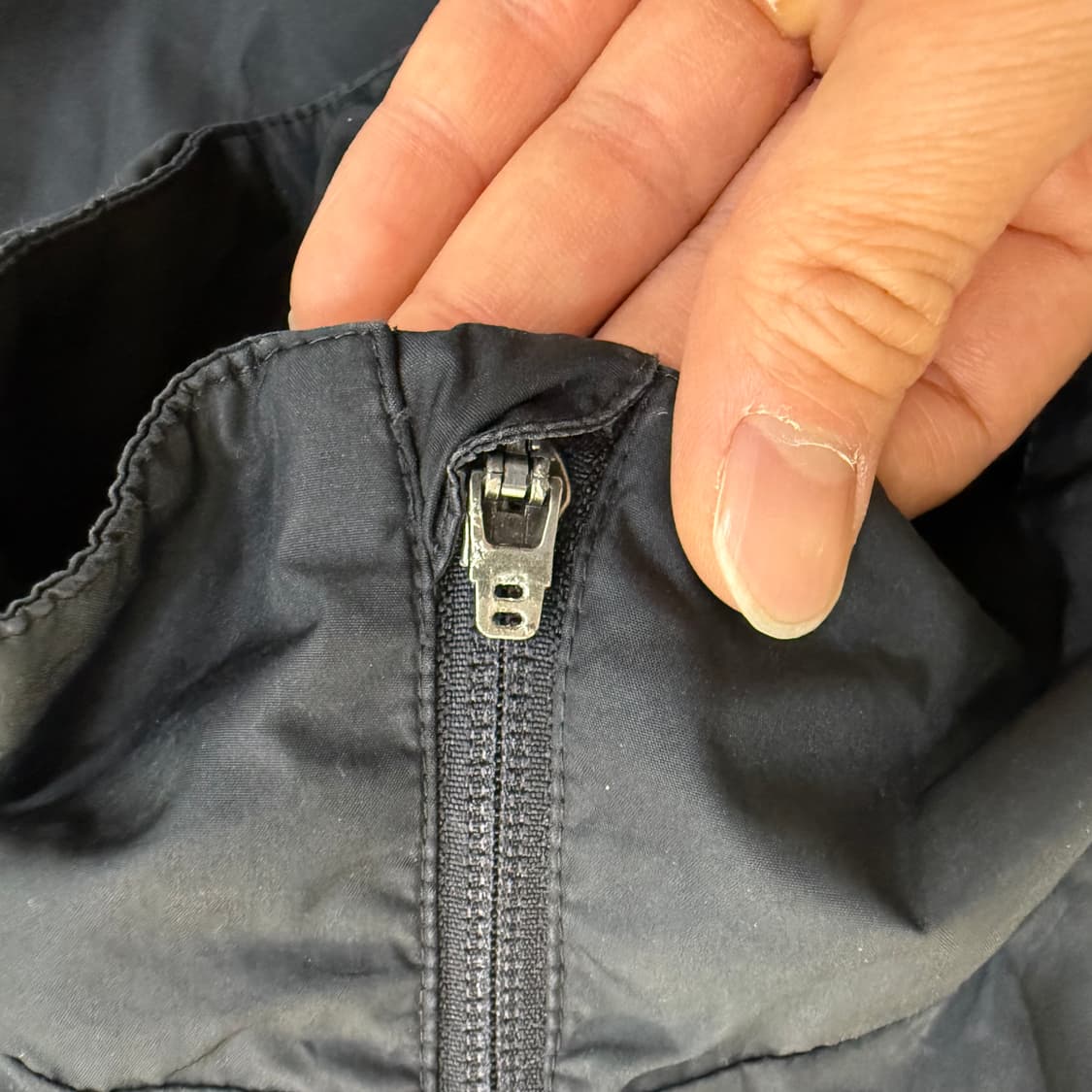 100 나이키 00s 올드스쿨 바람막이 0403T 상품이미지3