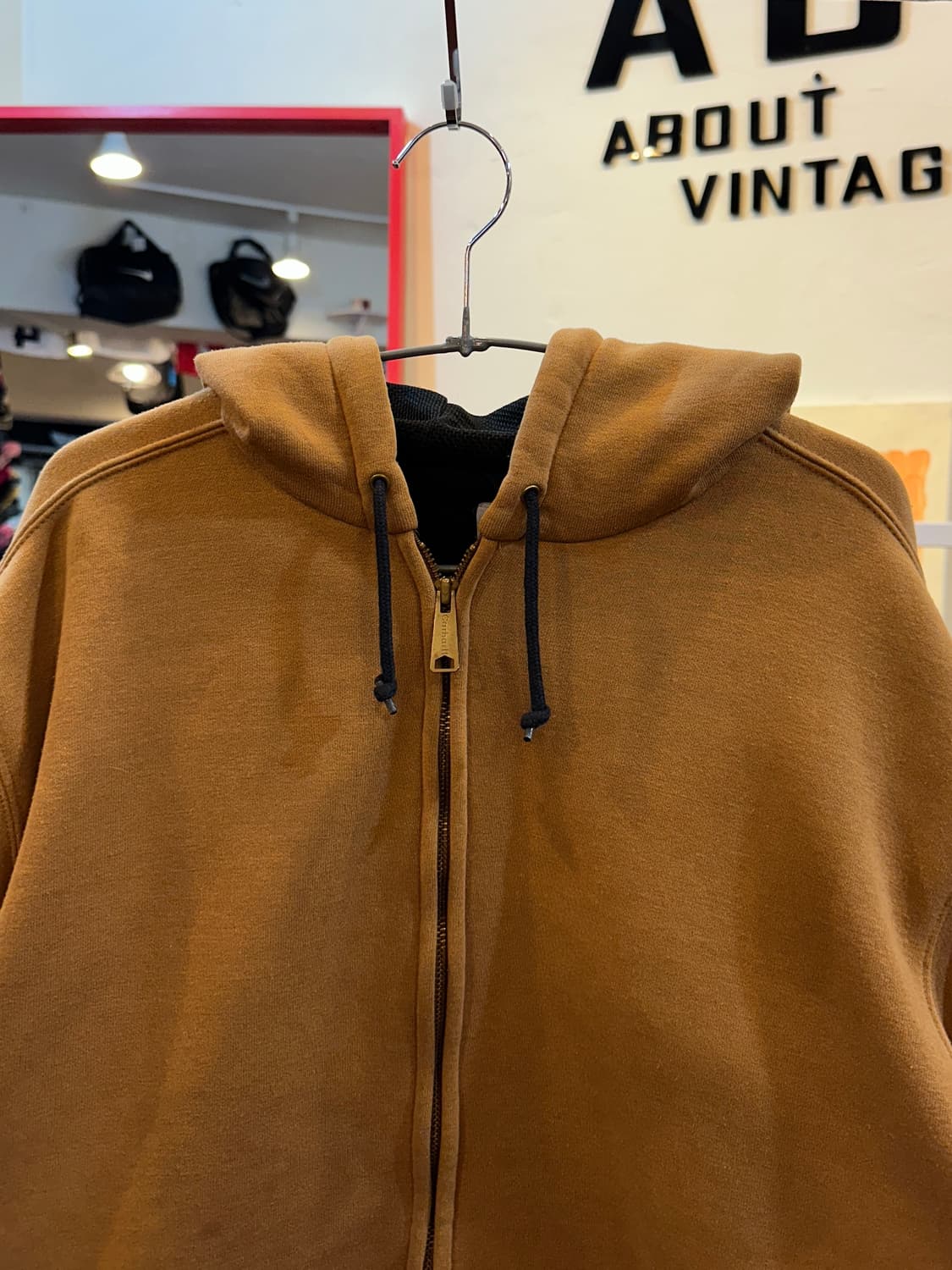 칼하트 레인디펜더 써멀 방수 후드집업 M 상품이미지3