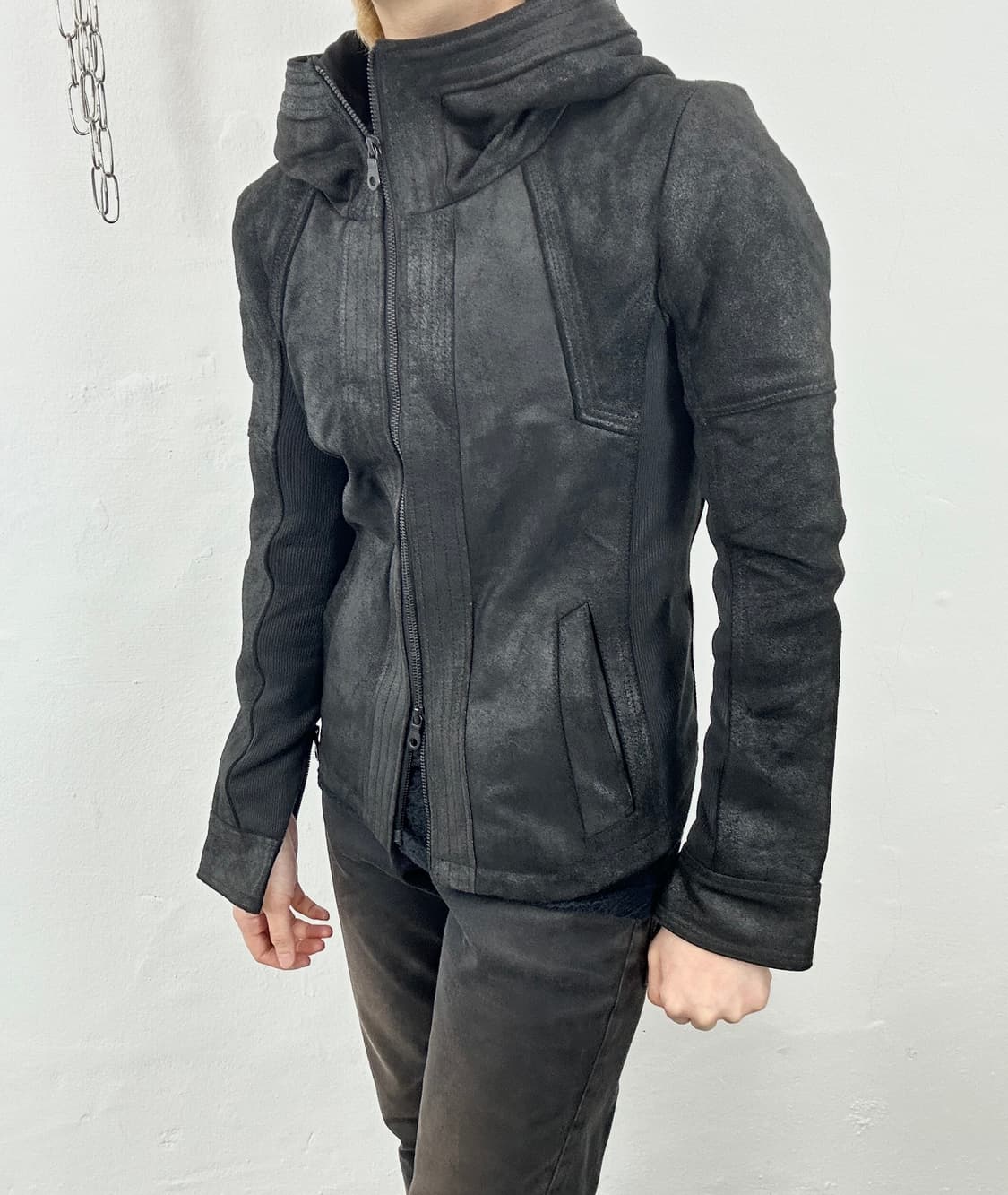 NO ID. Sculpted Cowhide High Neck Jacket 상품이미지10