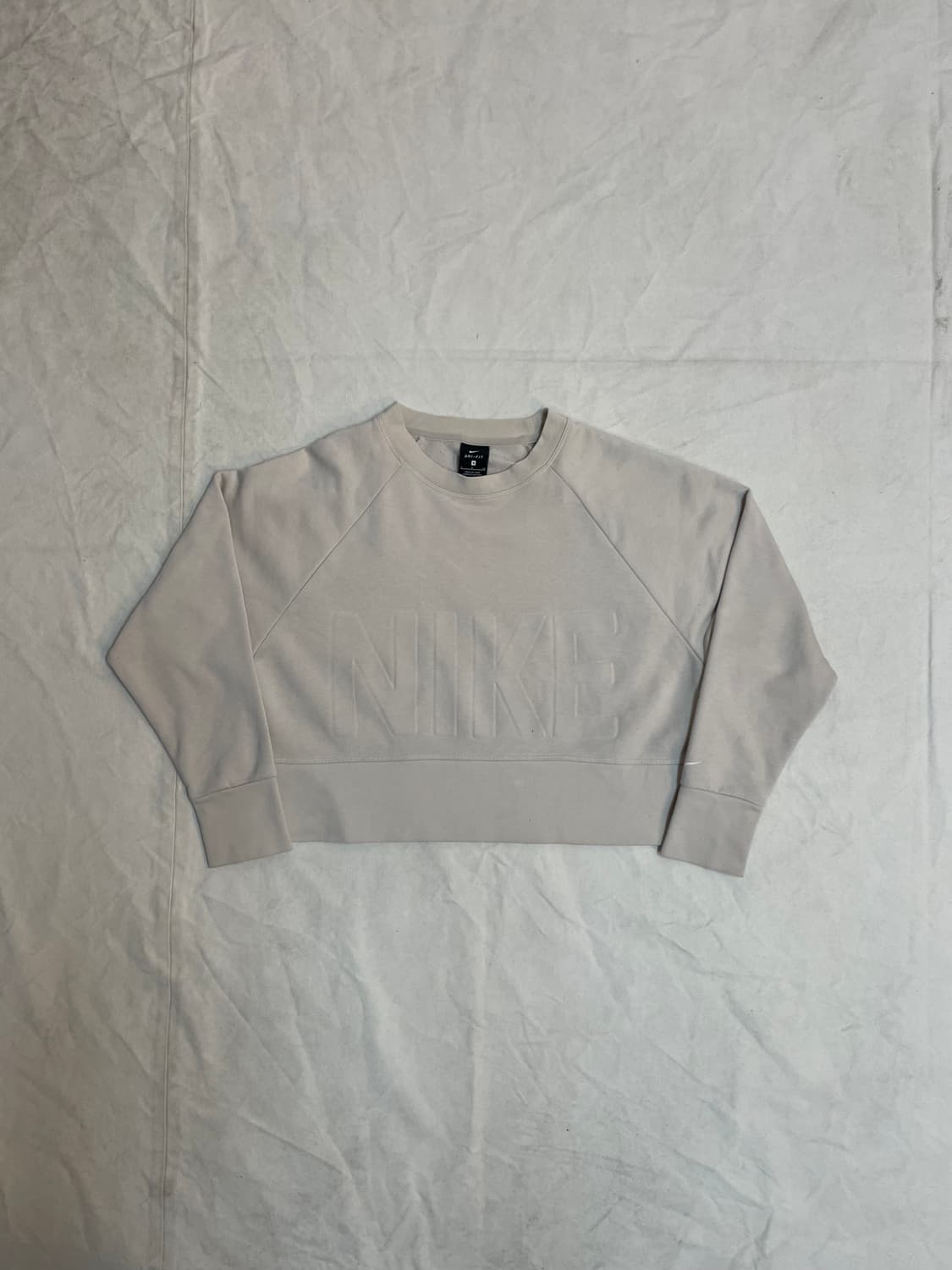 나이키 크롭 맨투맨 상품이미지1