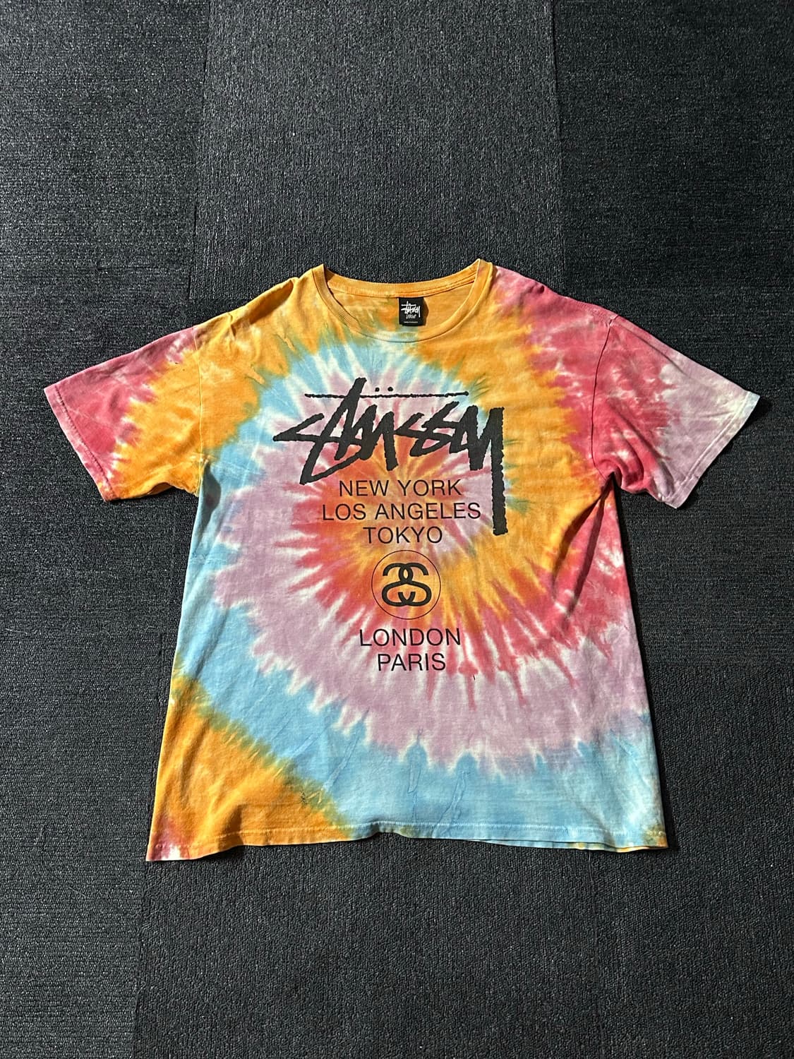 스투시 Stussy 타이다이 시티 로고 티셔츠 상품이미지1