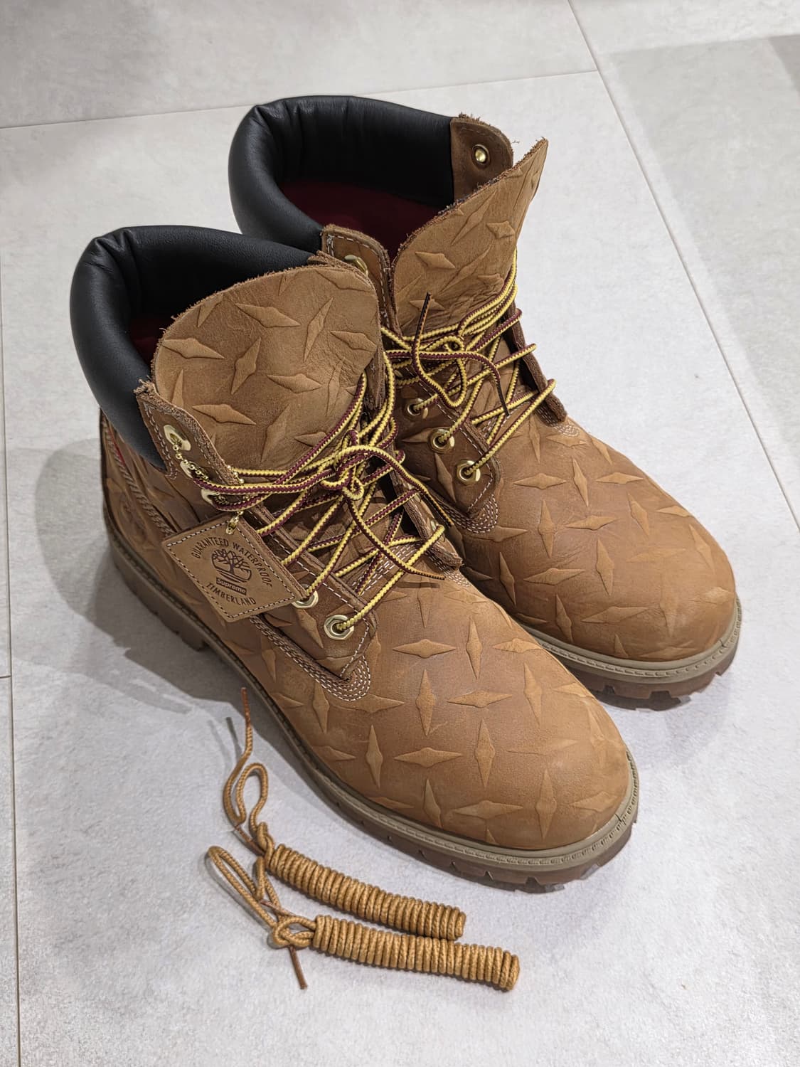 팀버랜드 x 슈프림 다이아몬드 플레이트 부츠 (EU42) 상품이미지2