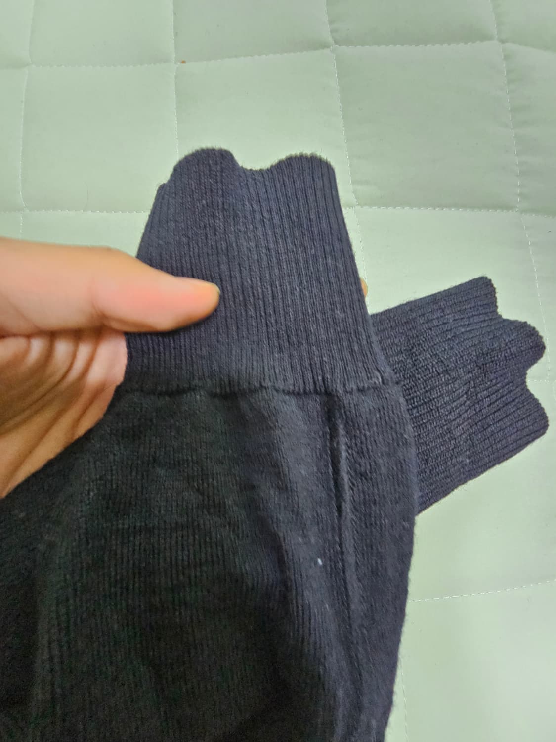 S급 스톤아일랜드 블랙 니트 급처 상품이미지5