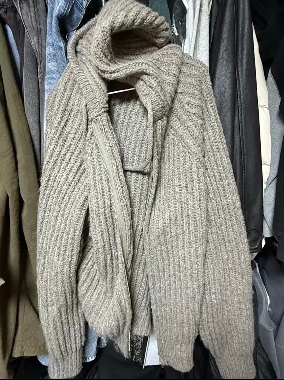 덴버 울 후드 니트  상품이미지1