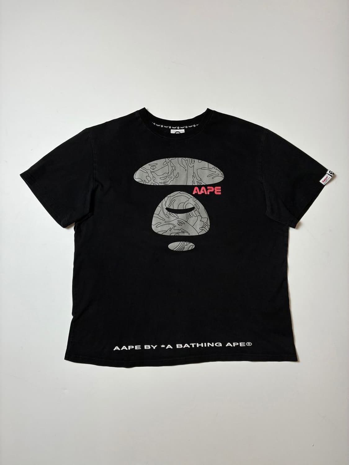 에이프 APE 시그니처 로고 반팔 티셔츠 PN8784 상품이미지1