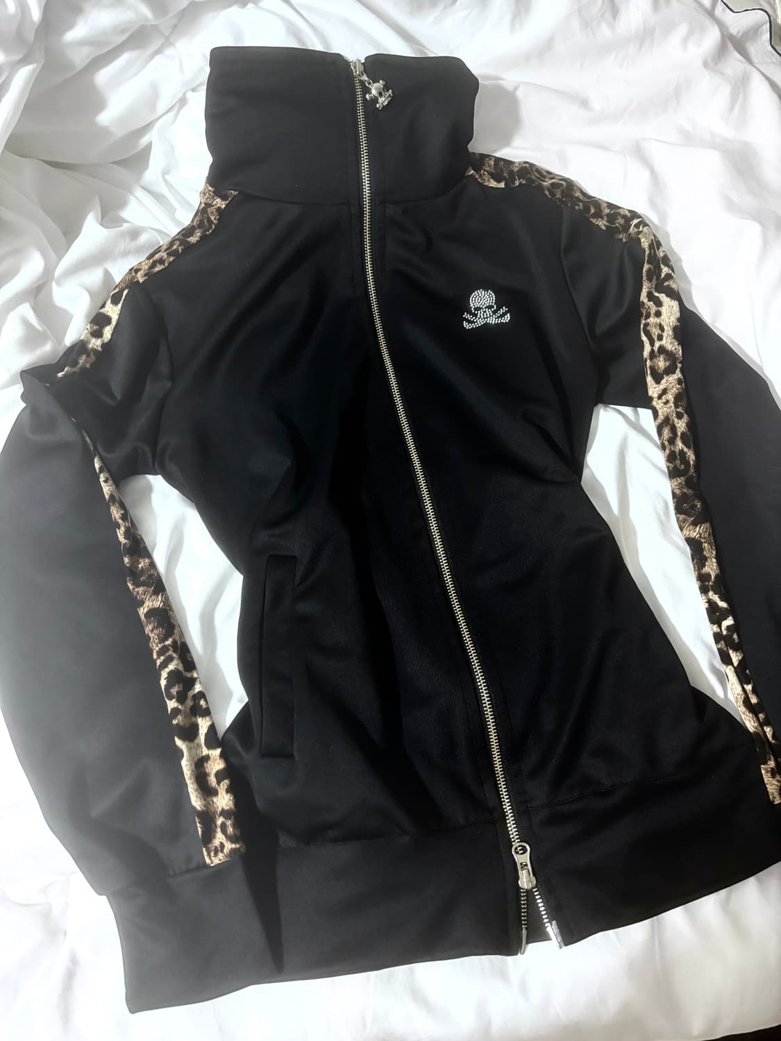 갸루깔 호피 하이넥 집업 상품이미지1