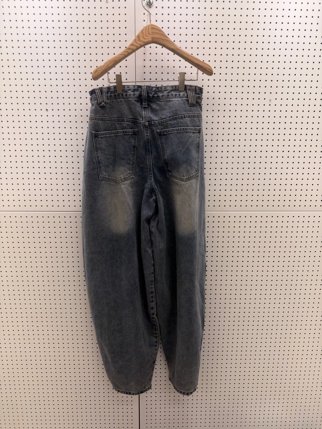 투톤 워시드 벌룬핏 데님 팬츠 U714 상품이미지4