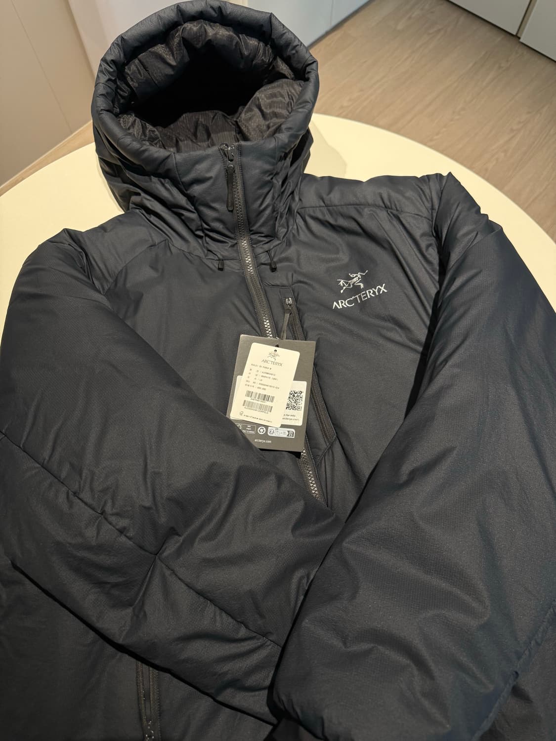 아크테릭스 누클리아이 sv 그래파이트 상품이미지1