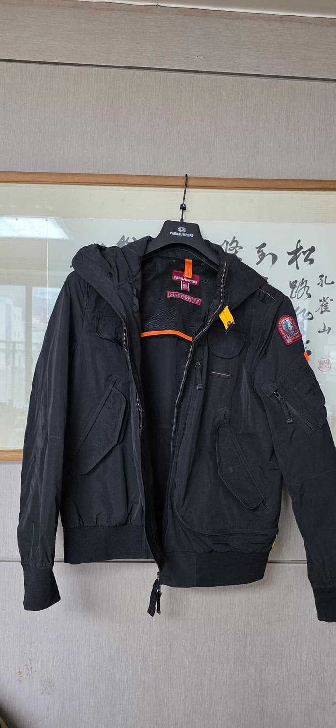 파라점퍼스 고비 스프링 블랙 M사이즈 판매합니다 상품이미지1