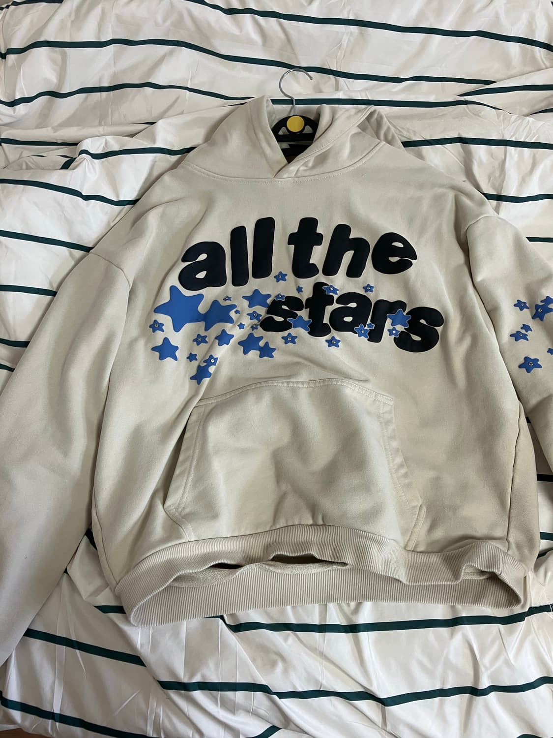 broken planet hoodie 상품이미지1