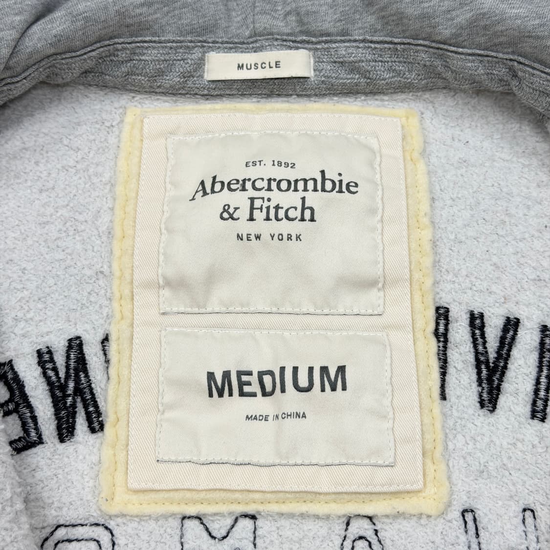 아베크롬비 빈티지 Y2K 스펠로고 데미지 디테일 기모 후드집업 자켓 M 상품이미지5