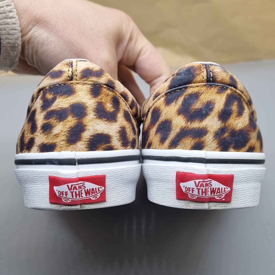 반스 에라 레오파드 여성스니커즈240  상품이미지4