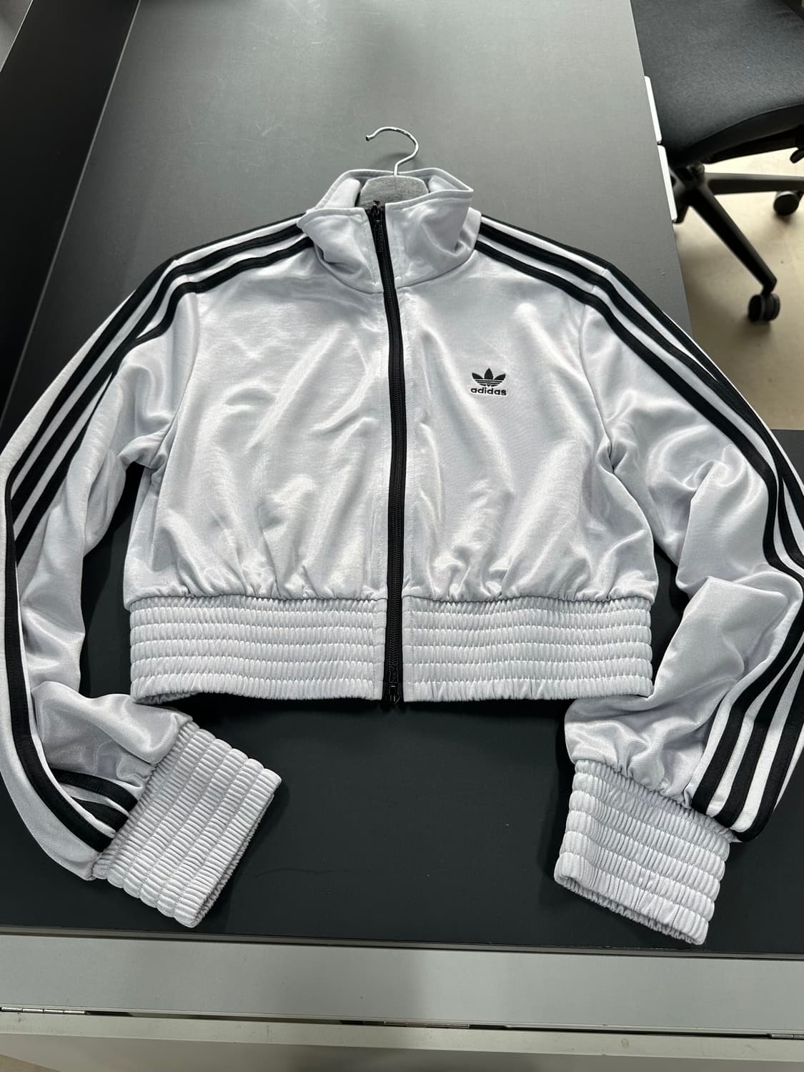 아디다스 하이샤인 실버 크롭 트랙탑 져지 상품이미지5