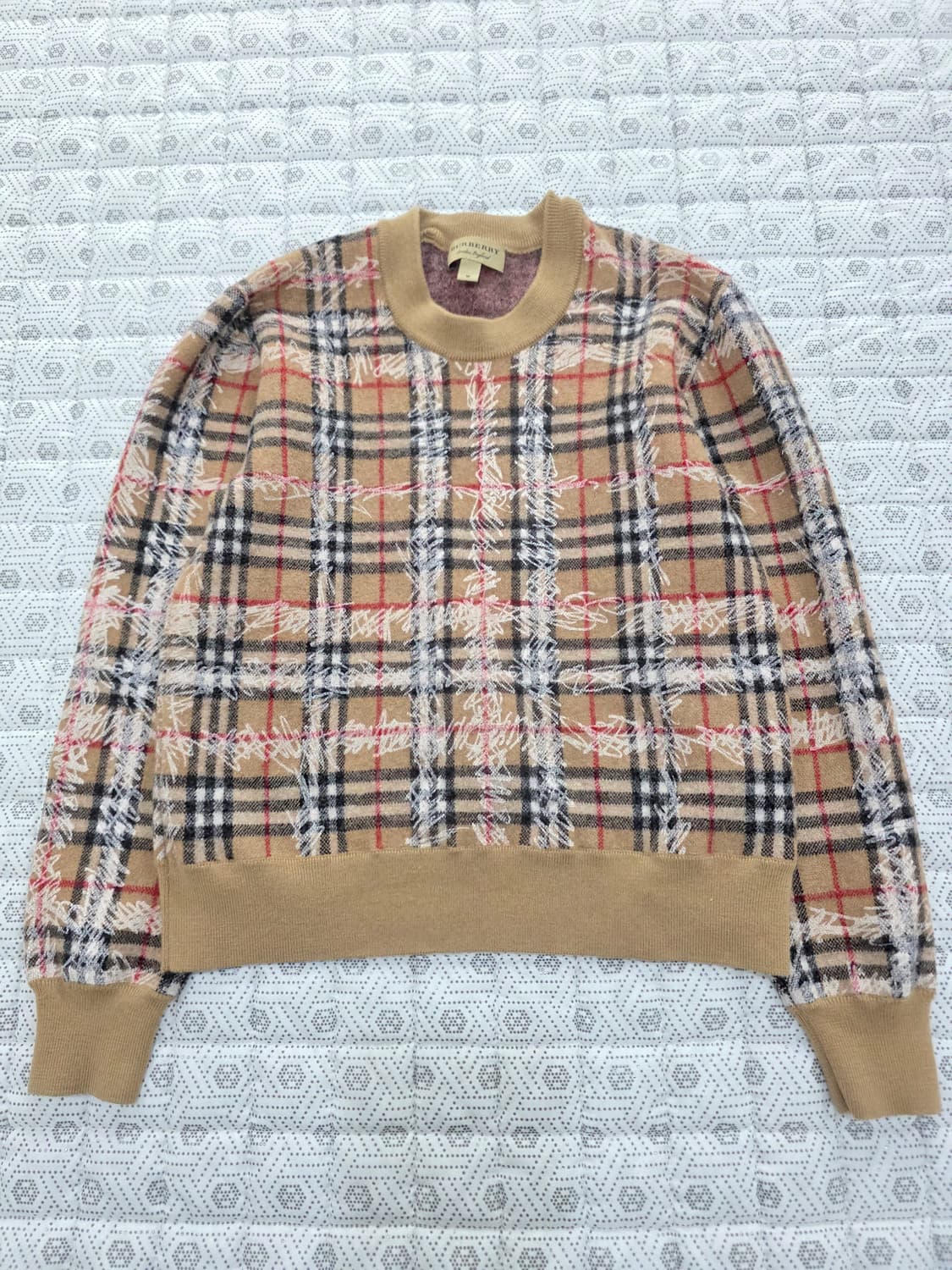 버버리 그래피티 체크 메리노 울 니트 ~44반 상품이미지3