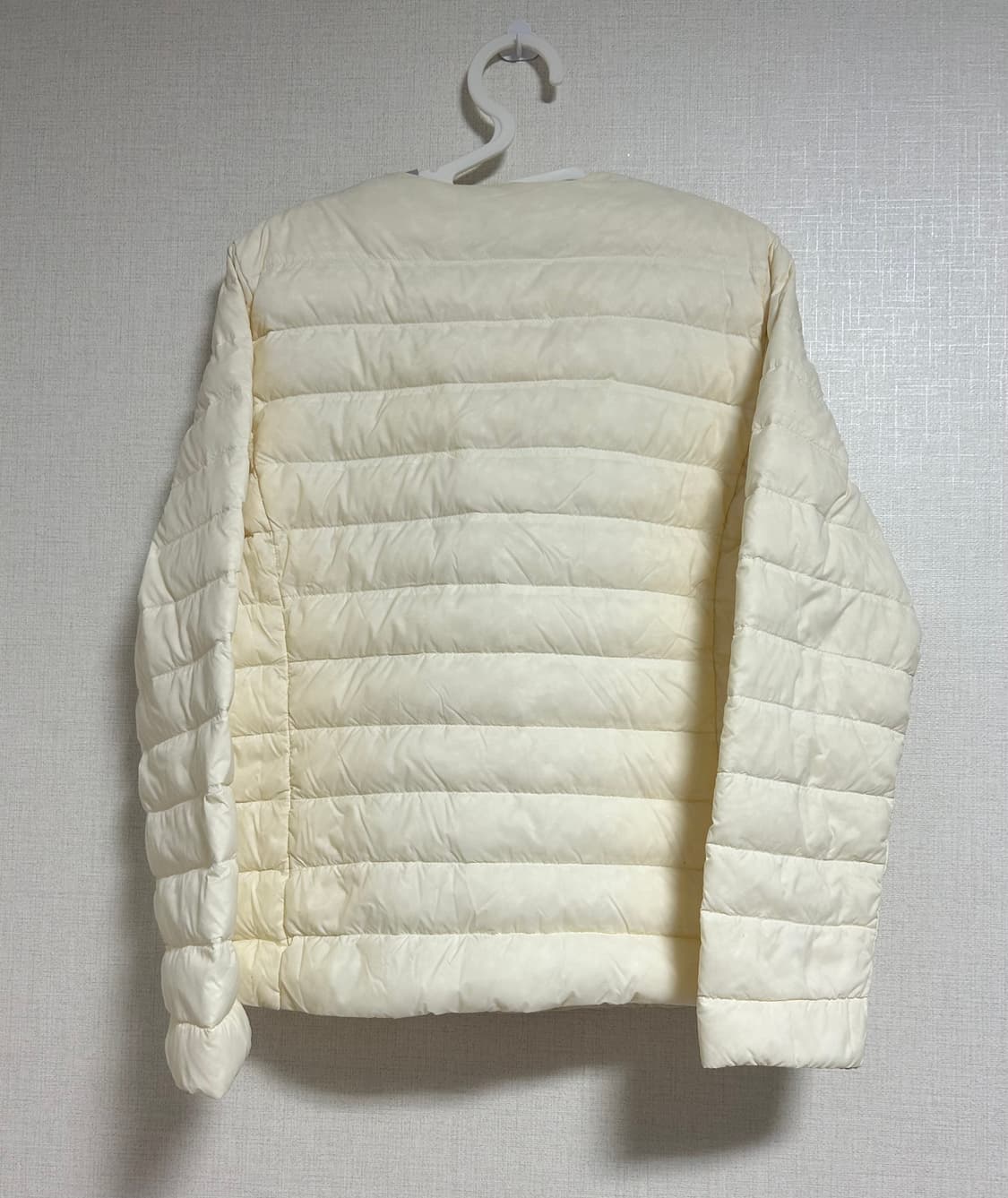 무신사 스탠다드 구스다운 경량패딩 아이보리 화이트 L  상품이미지5