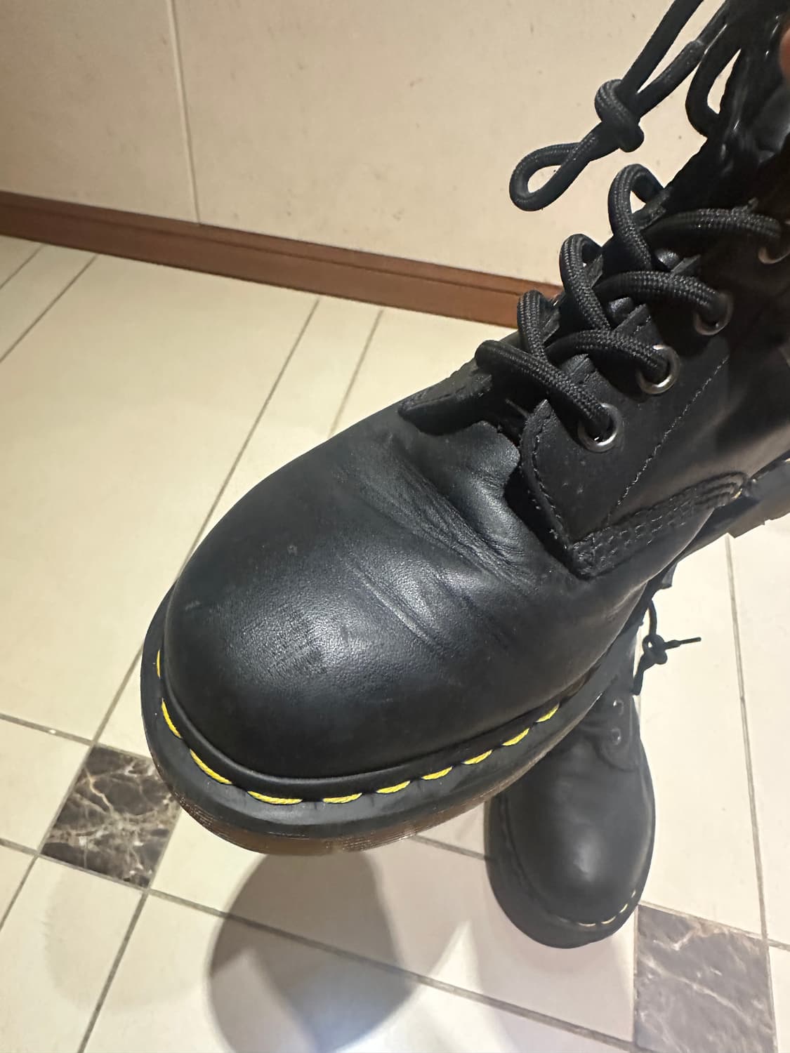 닥터마틴 1460 8홀 무광 uk 4 상품이미지4