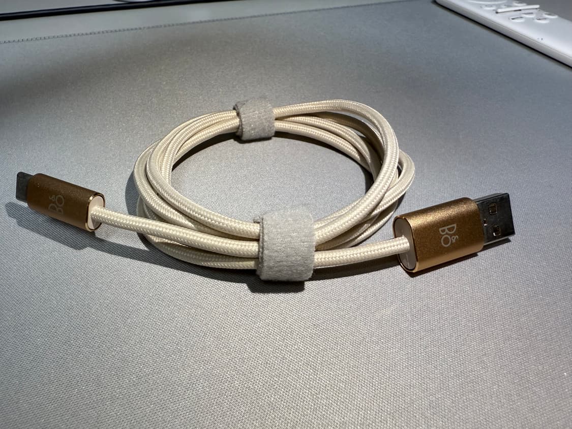 (B&O) 뱅앤올룹슨 h95 헤드폰 골드 색상 상품이미지5