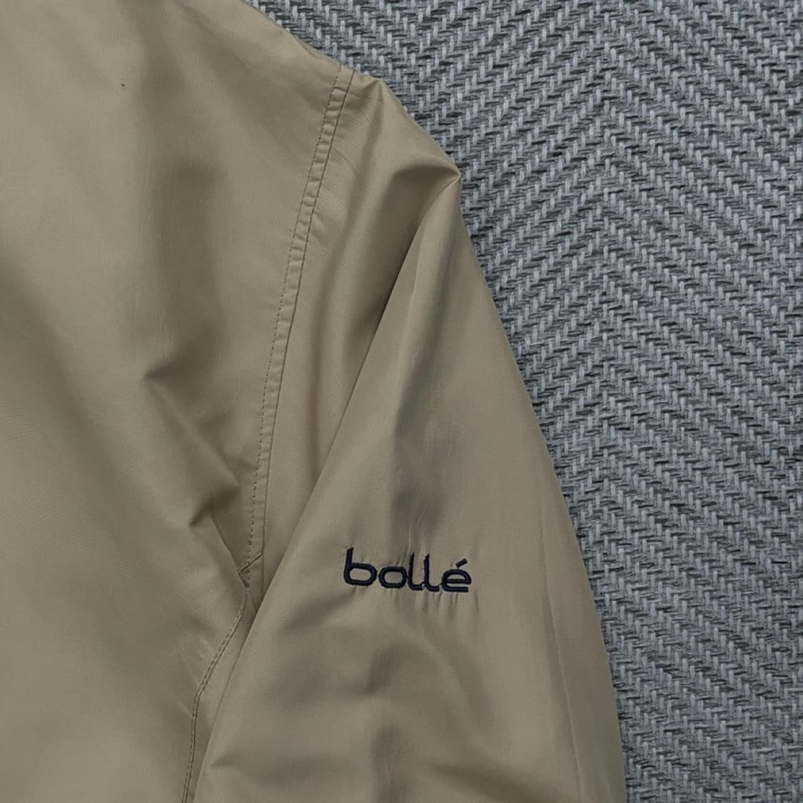 볼레 골프 브이넥 웜업 v2748 상품이미지5