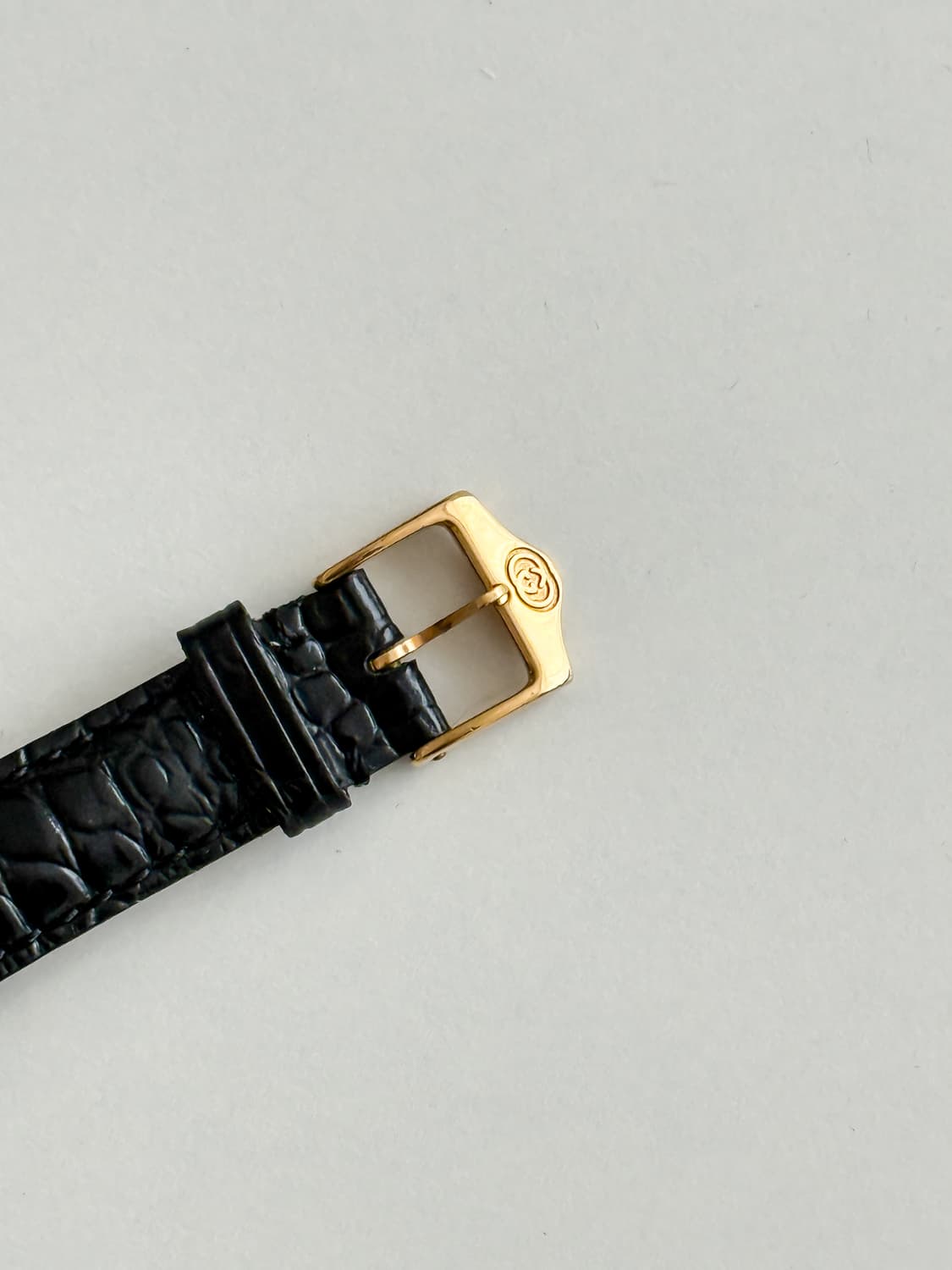 구찌 인그레이빙 남여공용 시계 상품이미지7