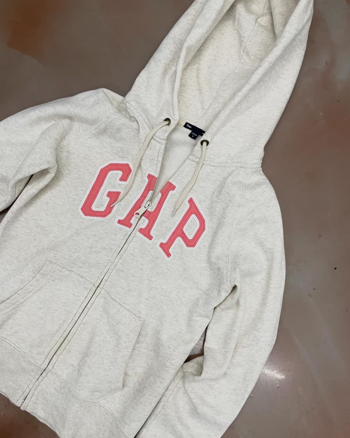GAP beige & baby pink hoodie zip-up 상품이미지4